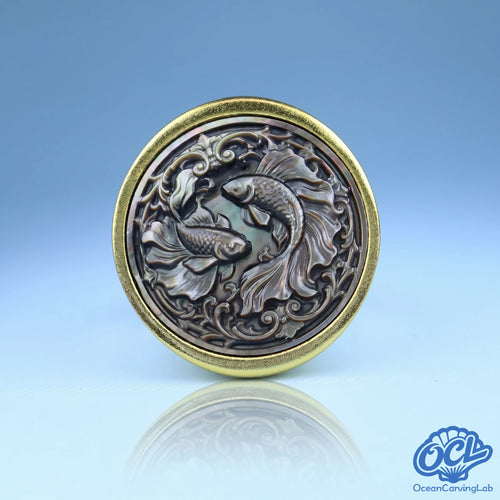Pisces fishes zodiac ring, 24k gold plated brass with a 17mm black mother of pearl disc.