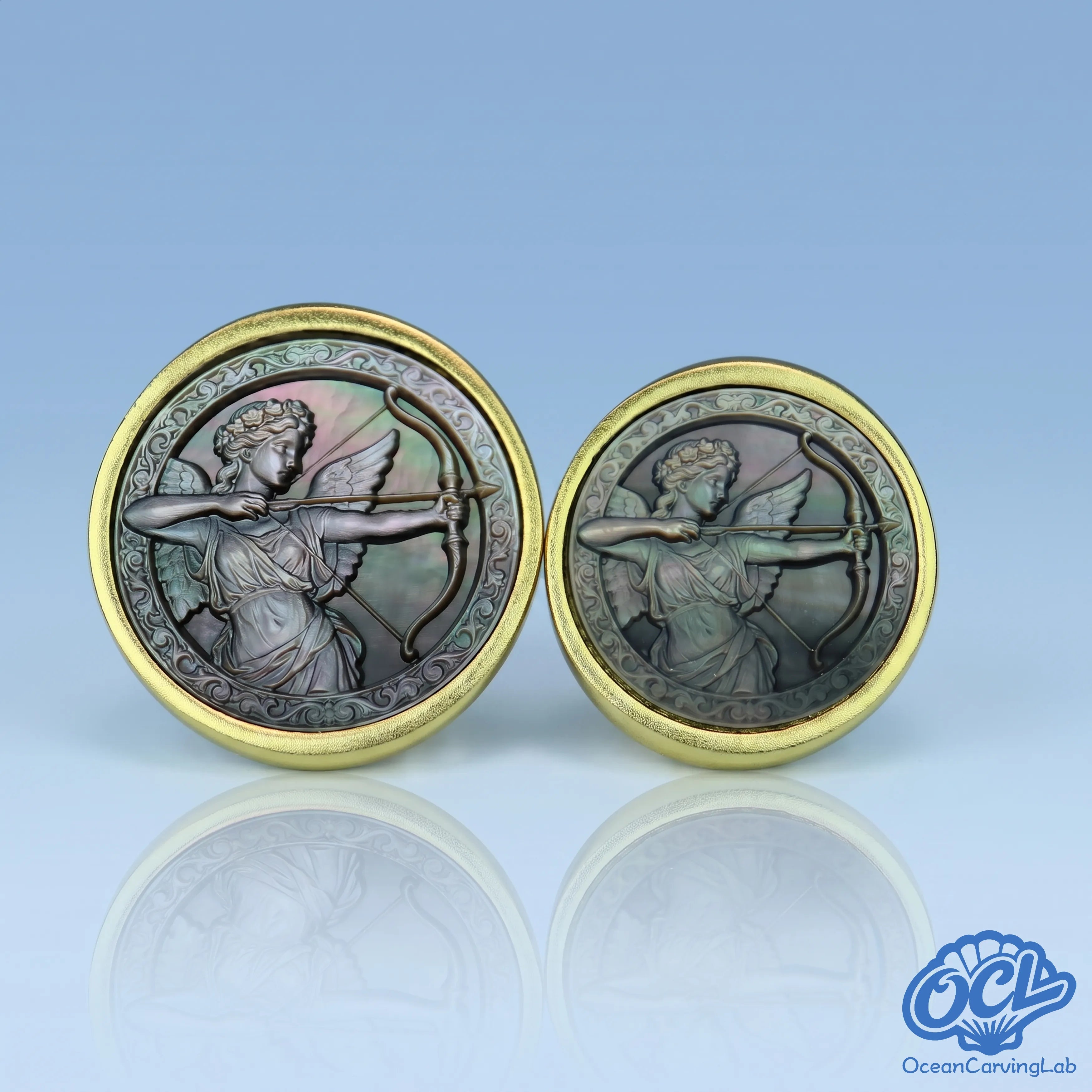 Bespoke Sagittarius ring with hand-written thank you note and custom artisan box art.