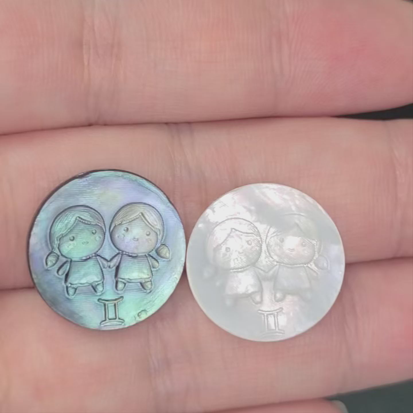 Gemini Kawaii Pixel Carved Zodiac Necklace