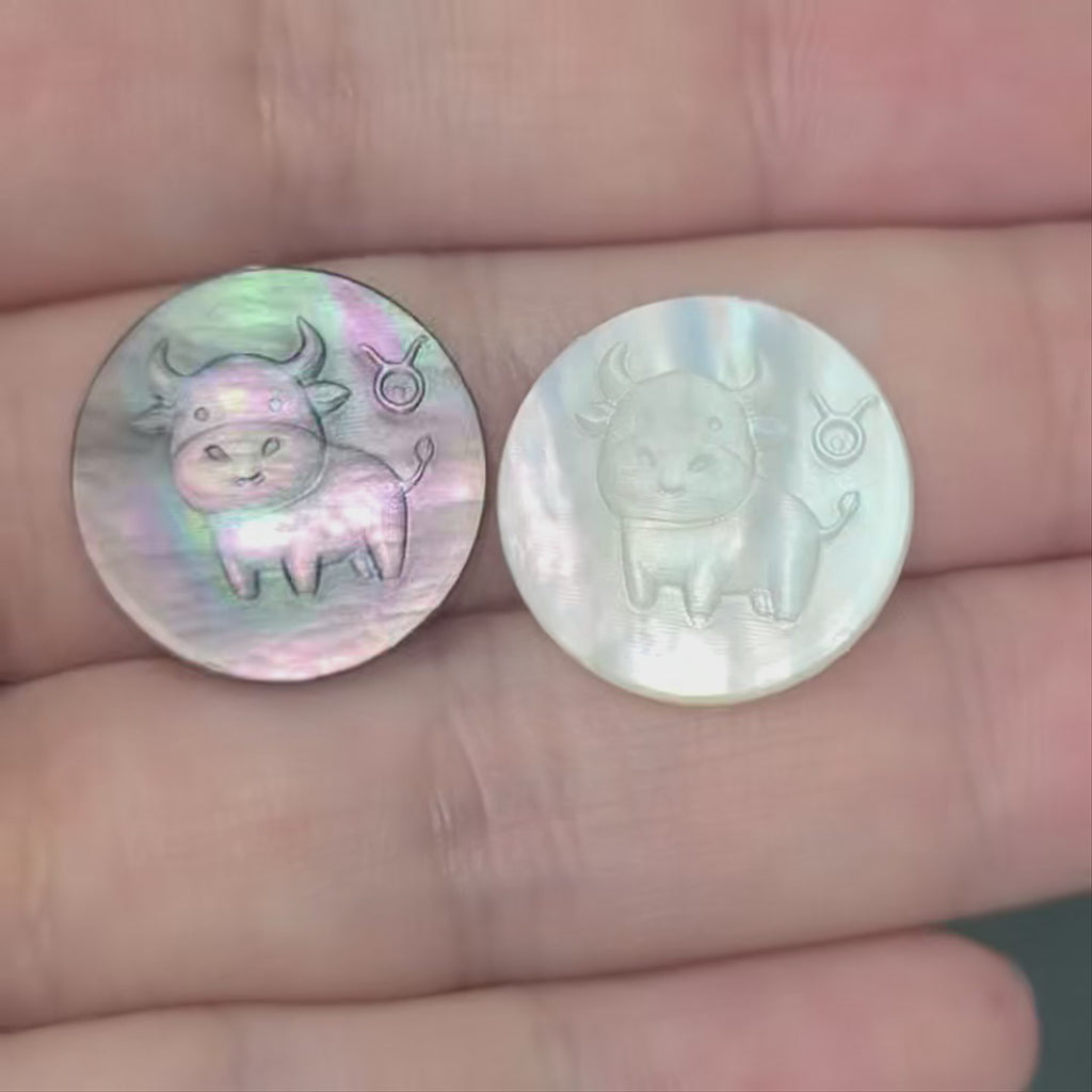 Taurus Kawaii Pixel-Carved Mother-of-Pearl Zodiac Necklace